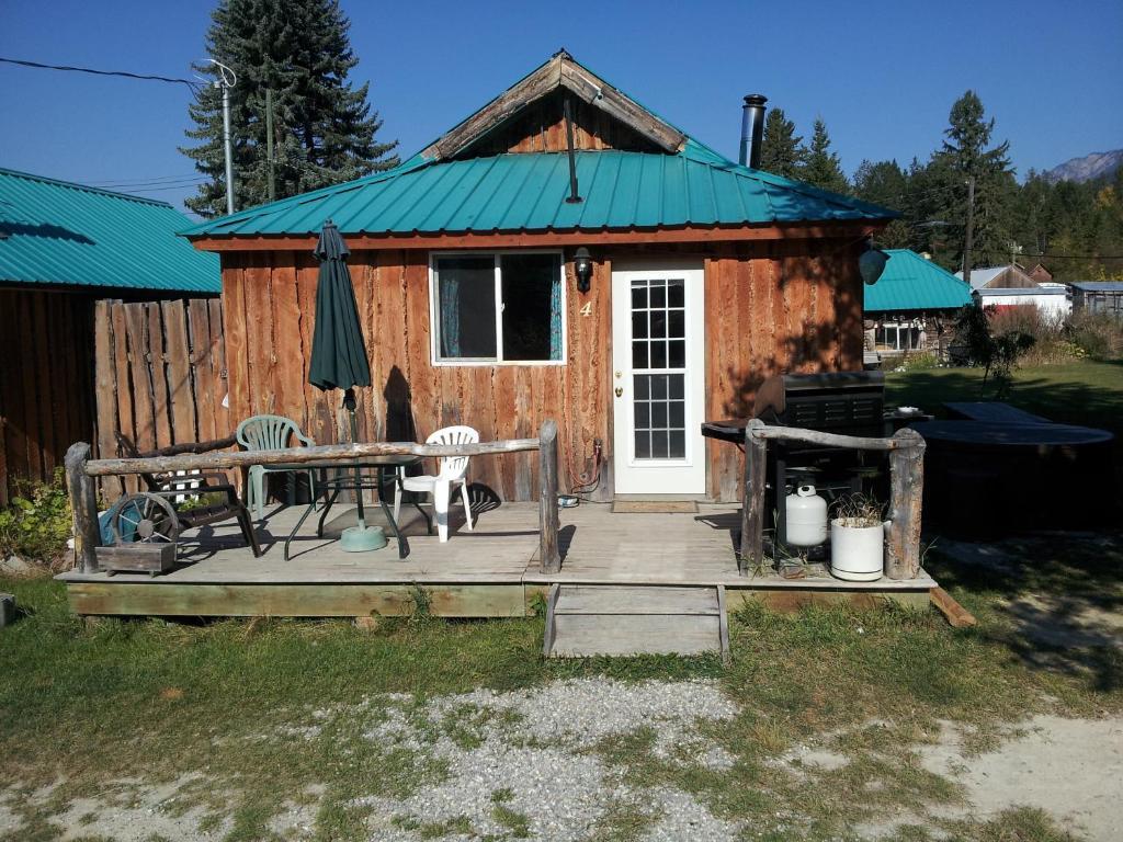 Steamboat Mountain Chalets Hotel Spillimacheen Bilik gambar