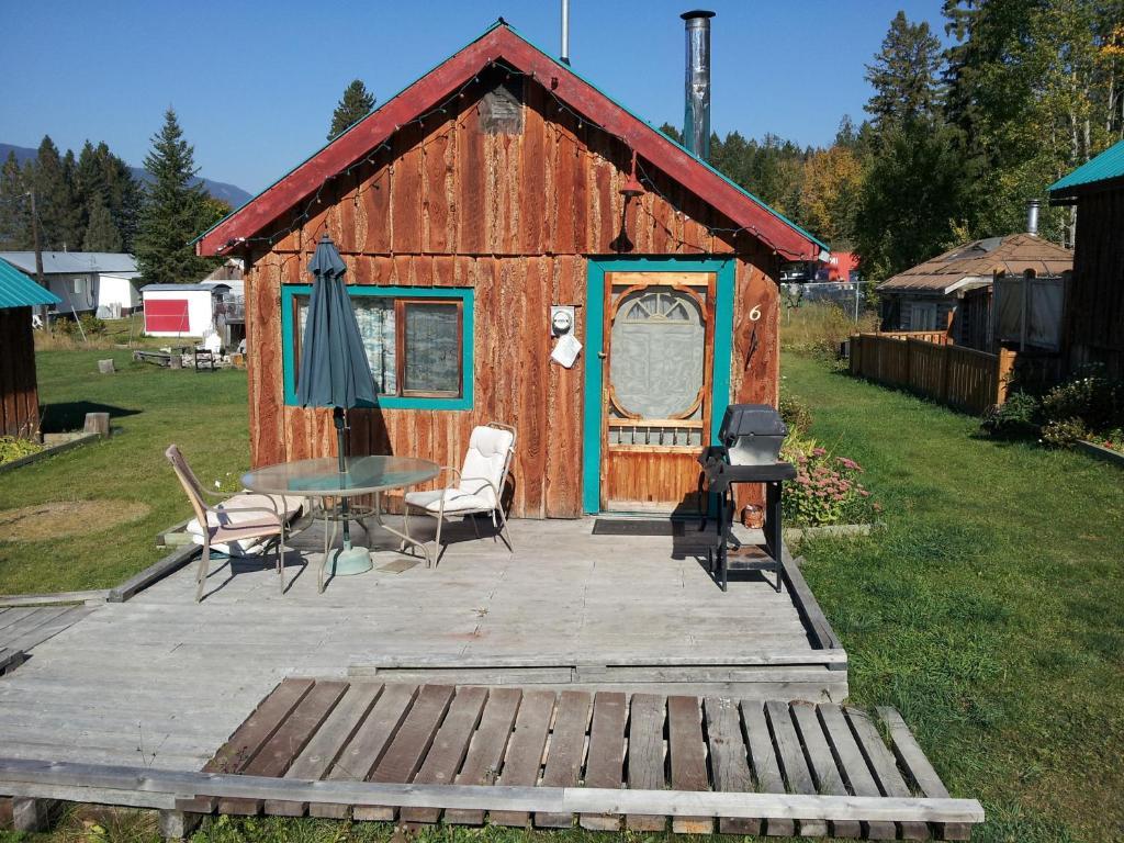 Steamboat Mountain Chalets Hotel Spillimacheen Bilik gambar